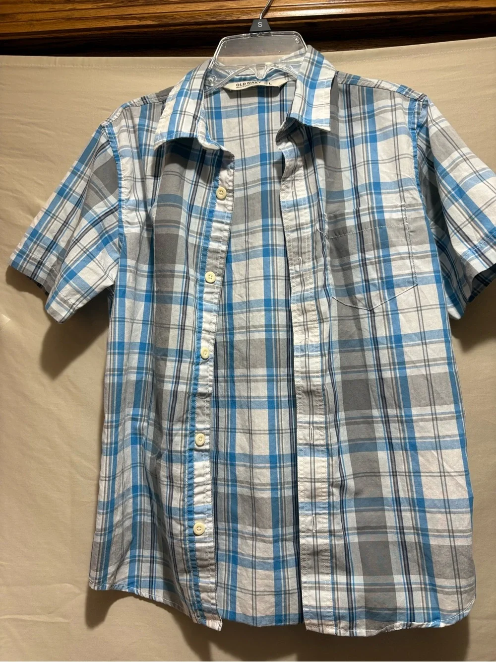 Old Navy Blue Gray White Plaid Short-Sleeve Button-Down Shirt